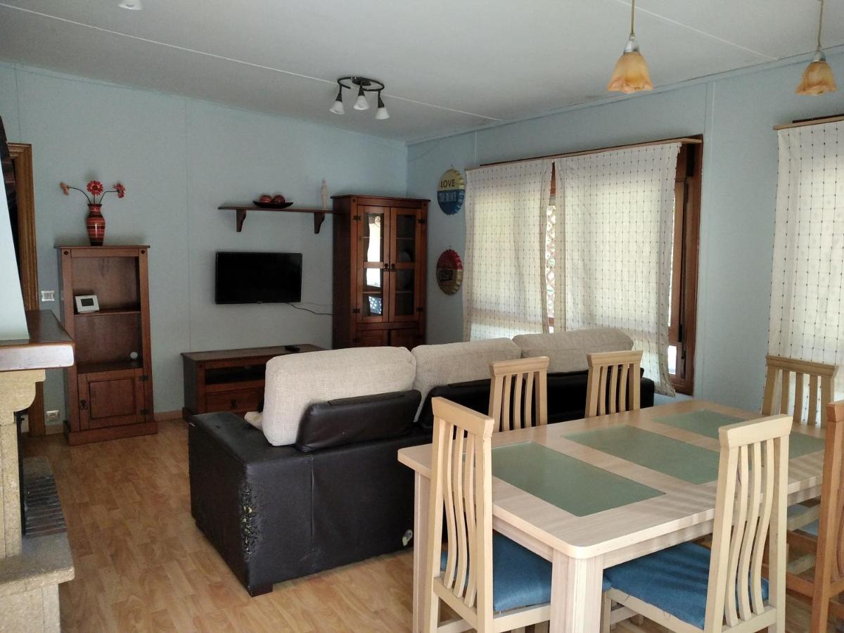 Casa Las Ninas Quintanahedo Екстериор снимка