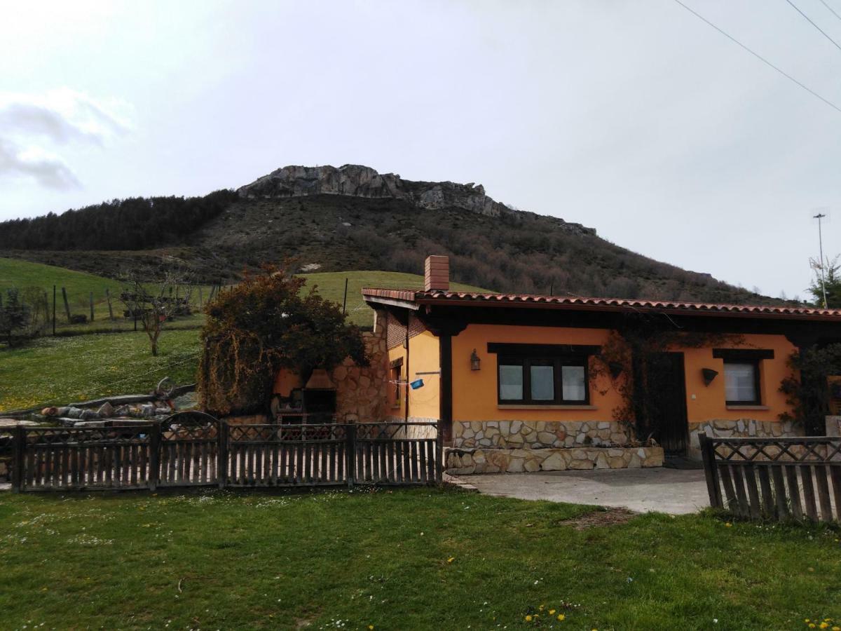 Casa Las Ninas Quintanahedo Екстериор снимка