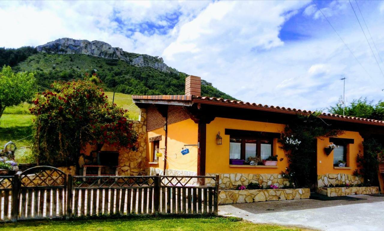 Casa Las Ninas Quintanahedo Екстериор снимка